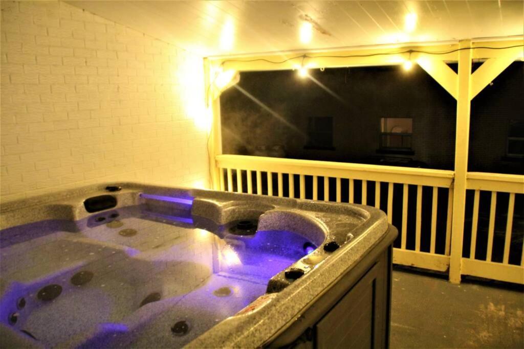 L'Auberge Sainte-Anne - Ski, Spa Et Basilique Villa Esterno foto